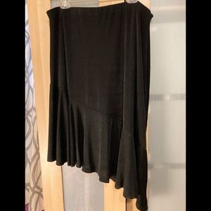 Stretchy fabric asymmetrical skirt